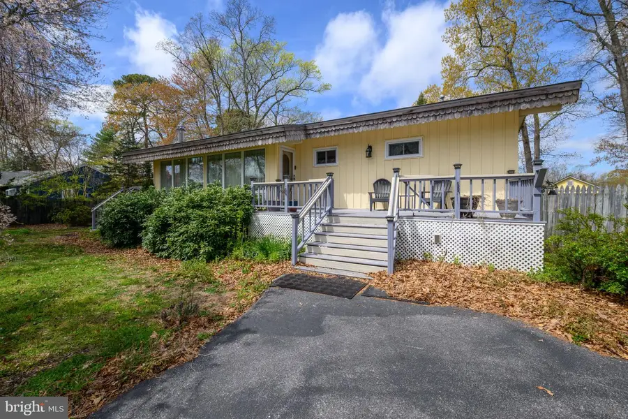 10 Mitchell Ave, Ocean View, DE 19970 - #2