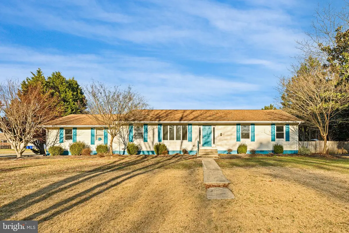 17063 W Holly Dr, Milton, DE 19968 - Image #1