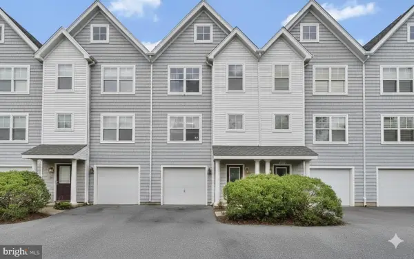 37264 Sea Coast Ct #13, REHOBOTH BEACH, DE 19971