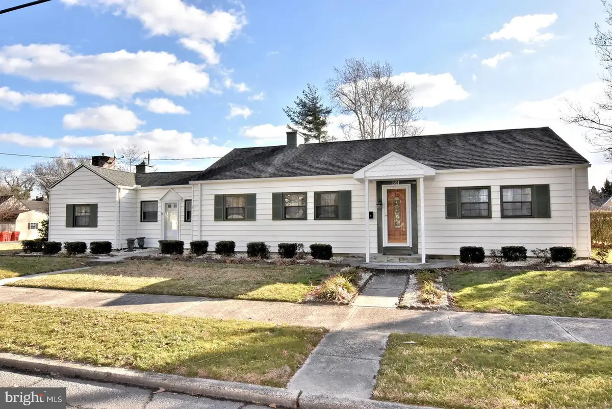 521 W Locust St, Seaford, DE 19973 - Image #1
