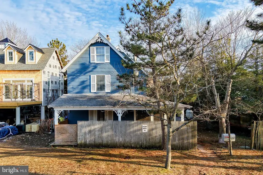 210 E Market St, Lewes, DE 19958 - #2