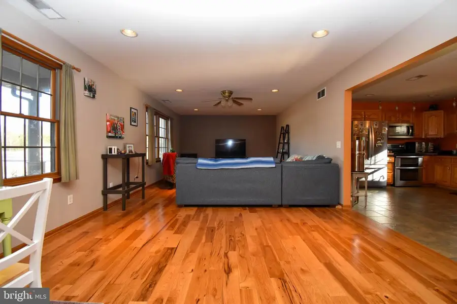 22929 Peterkins Rd, Georgetown, DE 19947 - Image #3