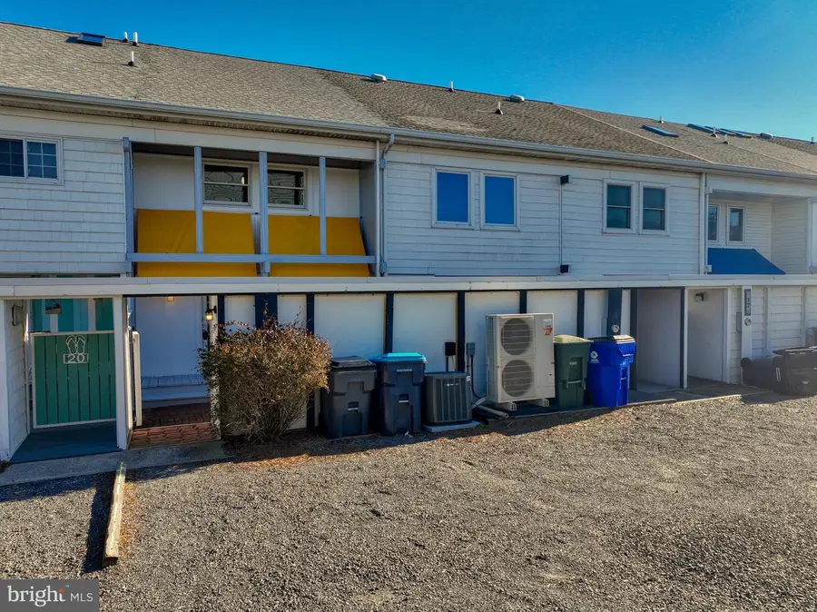 4 Seastrand Ct #19, Dewey Beach, DE 19971 - Image #2