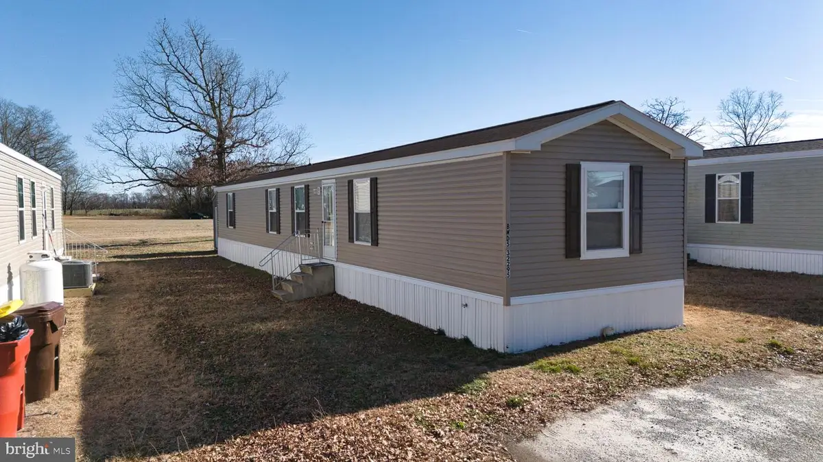 32295 Briarwood Ln, Laurel, DE 19956 - Image #1