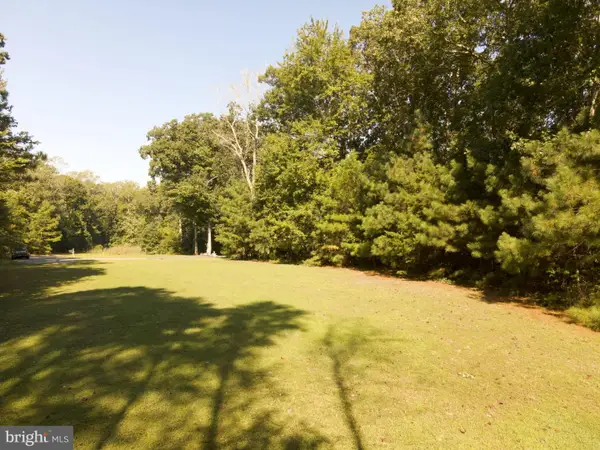 28 Beto Ln, LEWES, DE 19958