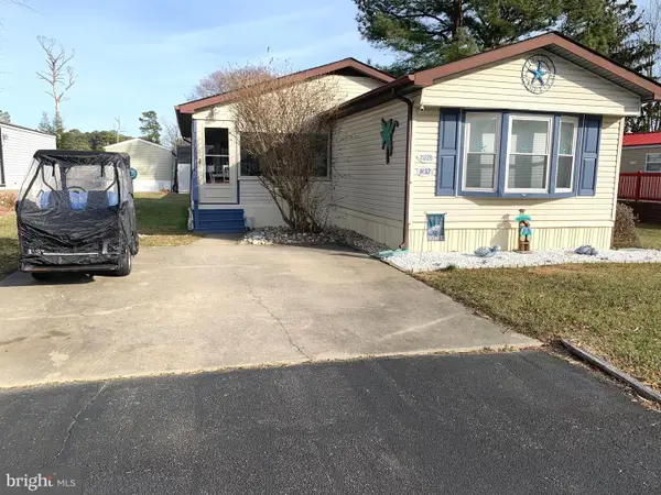 21229 M St, REHOBOTH BEACH, DE 19971