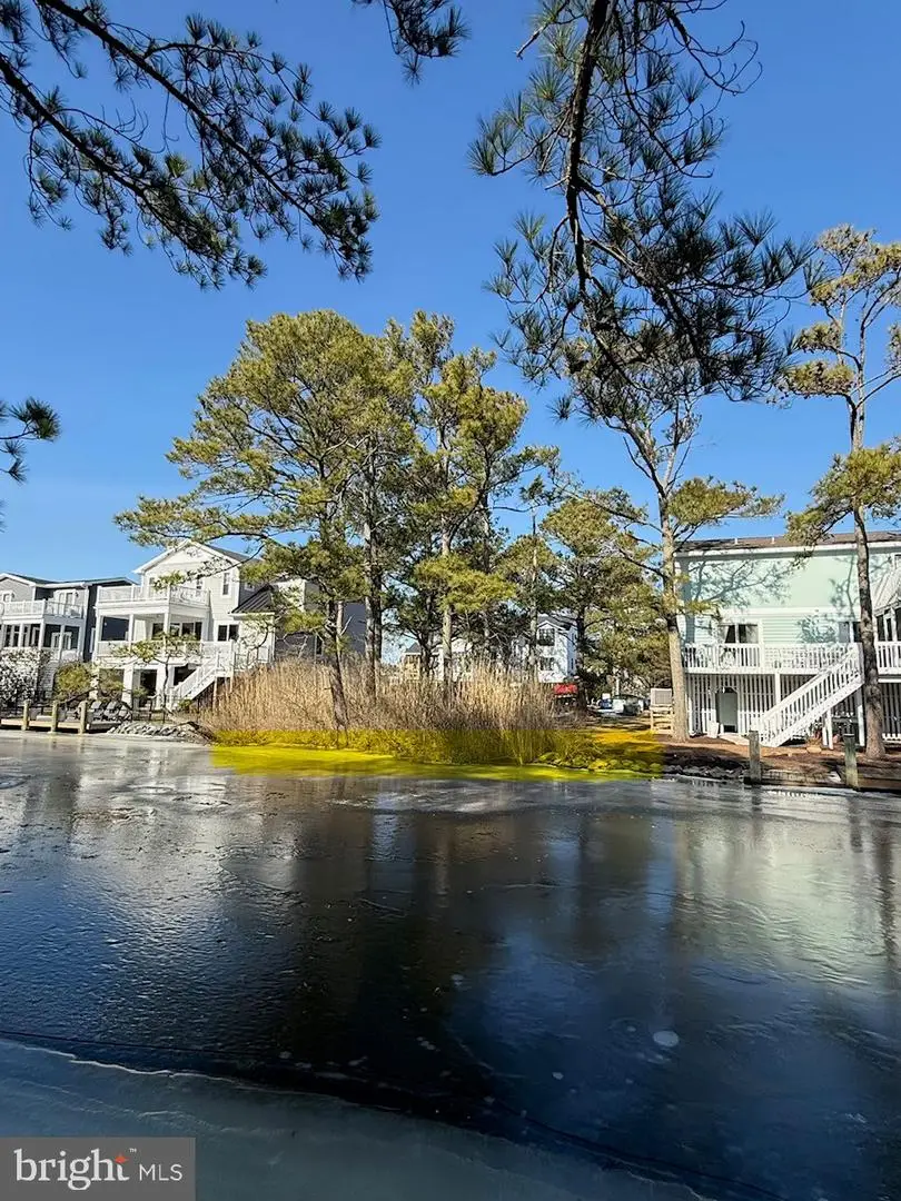 304 2nd St, Bethany Beach, DE 19930 - #2