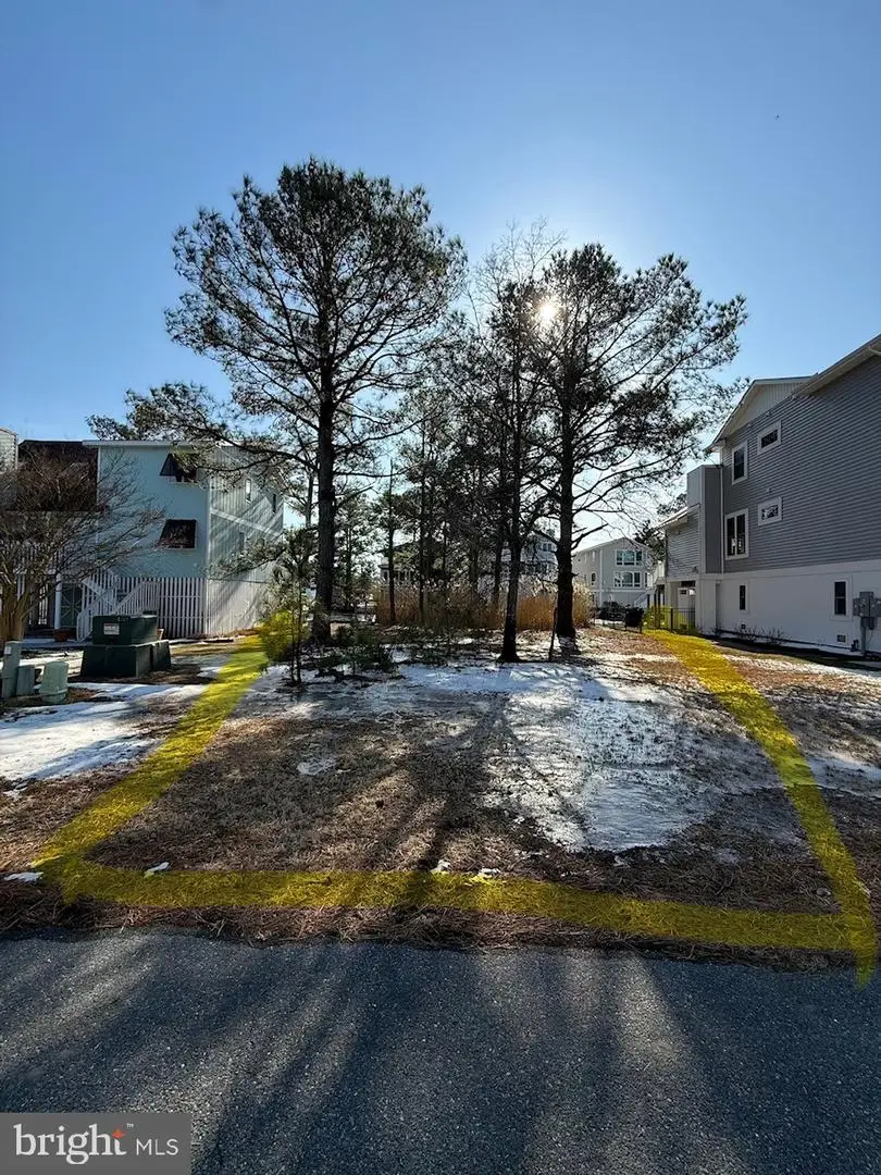 304 2nd St, Bethany Beach, DE 19930 - #3