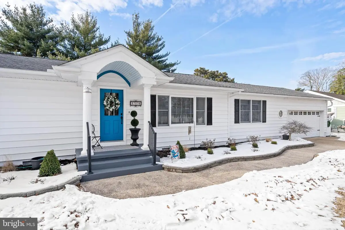 37376 Benita St, Ocean View, DE 19970 - #1