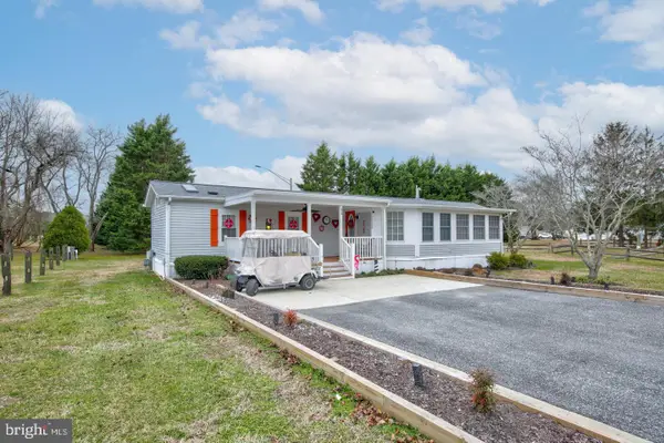 33420 Clover St, LEWES, DE 19958