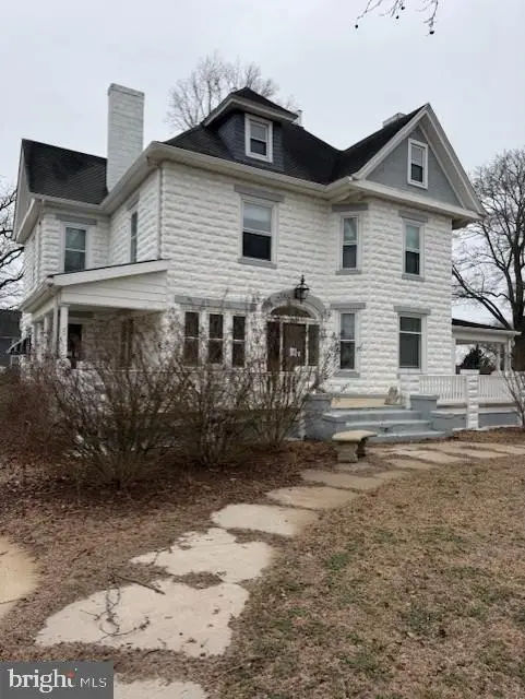 323 Pennsylvania Ave, SEAFORD, DE 19973