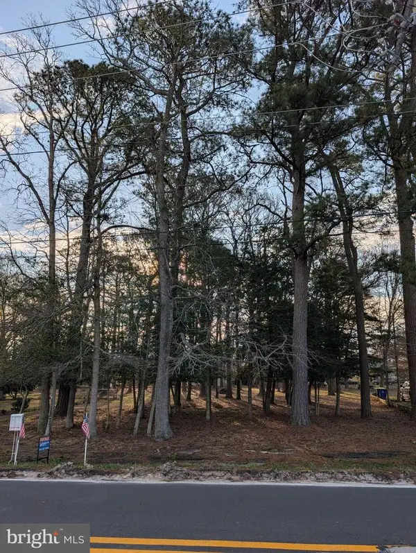 7 Woodland Ave, OCEAN VIEW, DE 19970