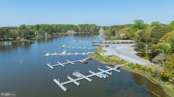 33620 Woodland Cir, LEWES, DE 19958