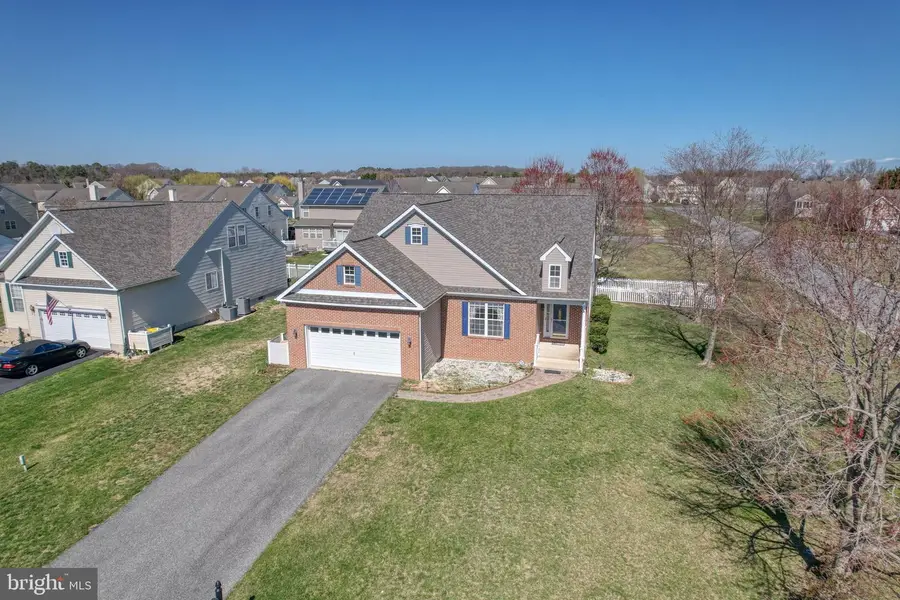 2 W Bullrush Dr, Milford, DE 19963 - #2