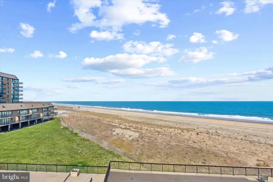 402 Chesapeake House Rd, Bethany Beach, DE 19930 - #2