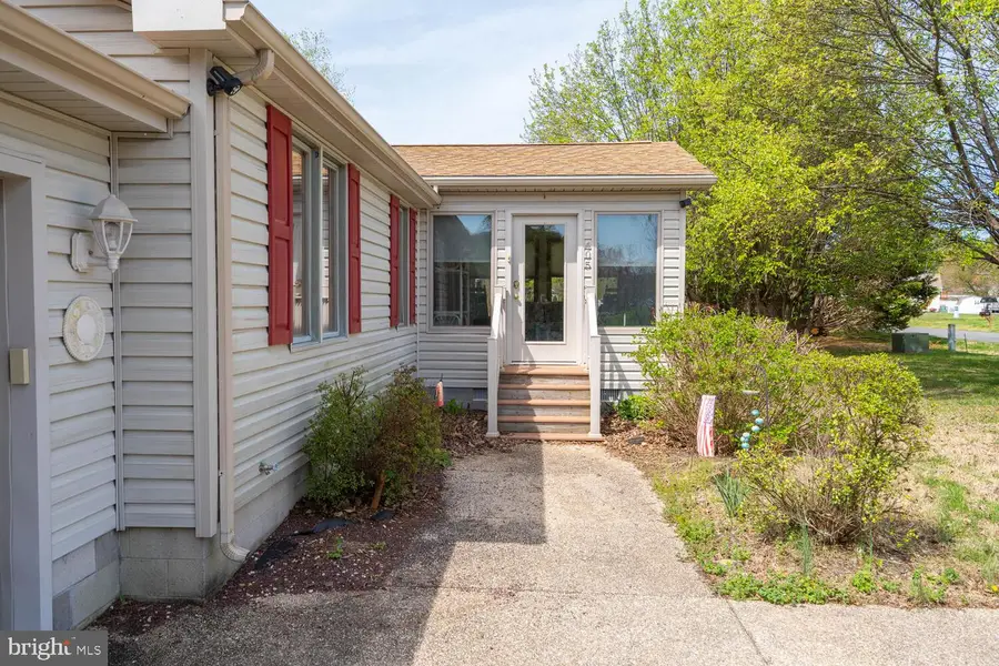 405 Serrill Ave, Ocean View, DE 19970 - #3