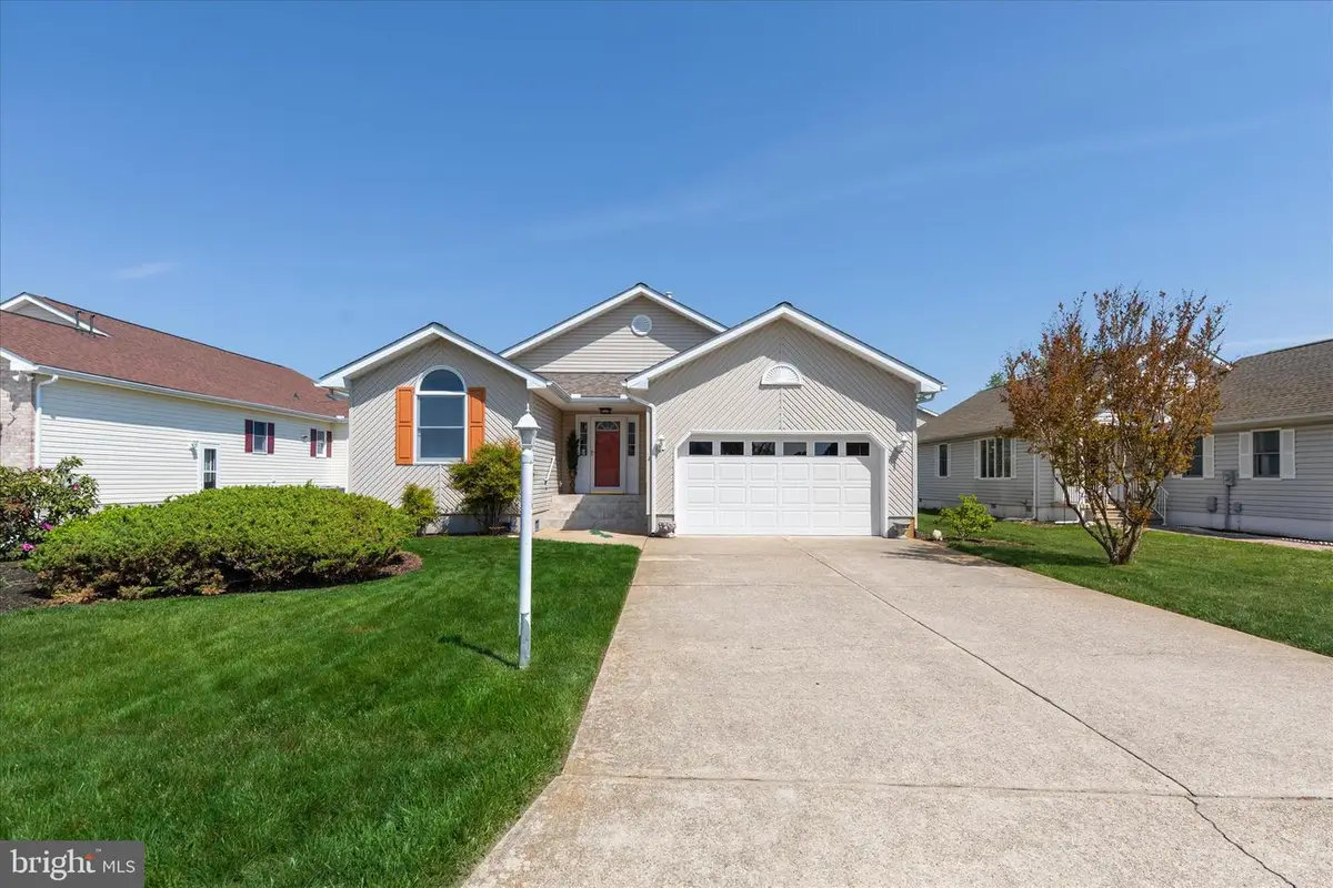 36847 W Pond Cir, Selbyville, DE 19975 - #1