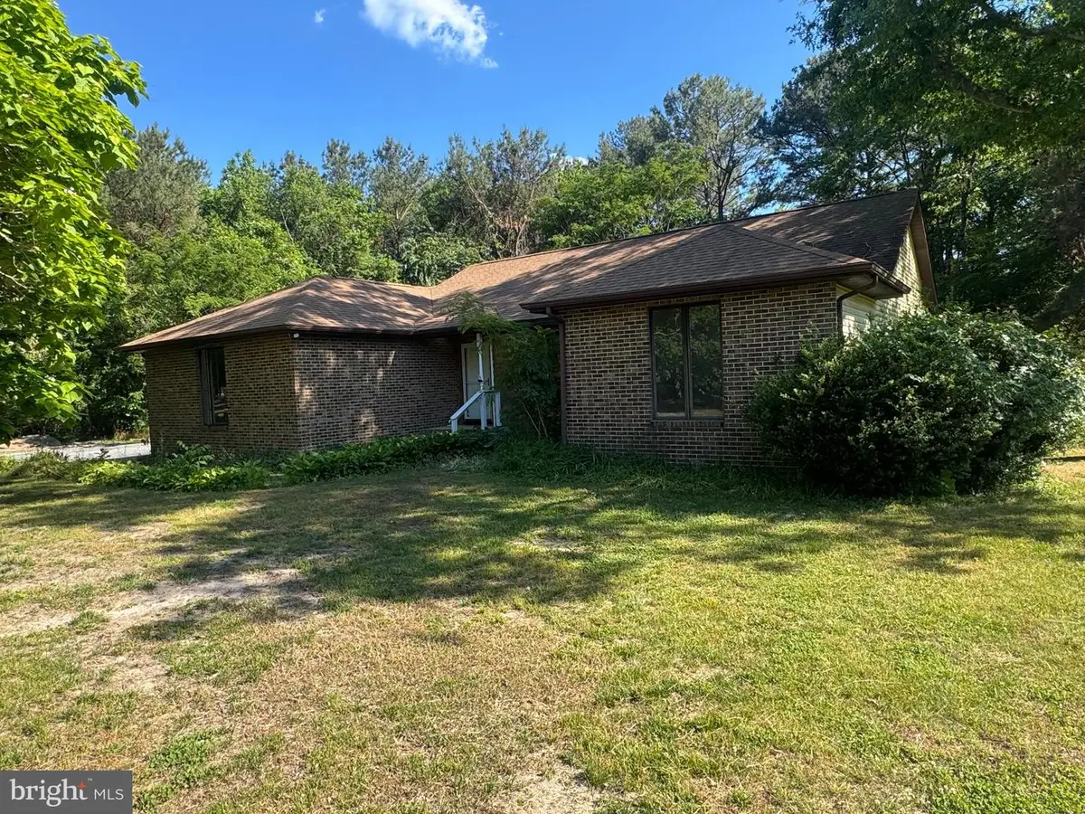 17784 S Yellowood Dr, Lincoln, DE 19960 - #1