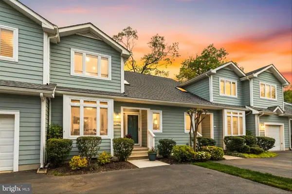 1 6th St #b, REHOBOTH BEACH, DE 19971