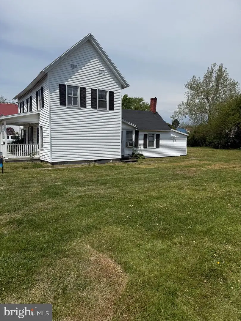 6 E 4th St, Blades, DE 19973 - #3