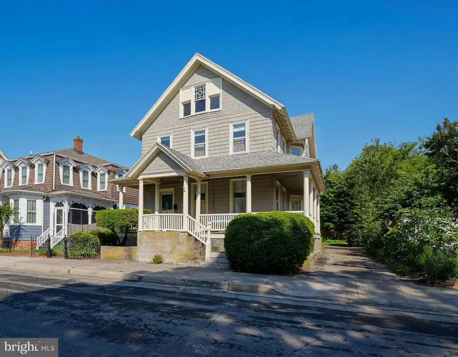 338 Market St, Lewes, DE 19958 - #2