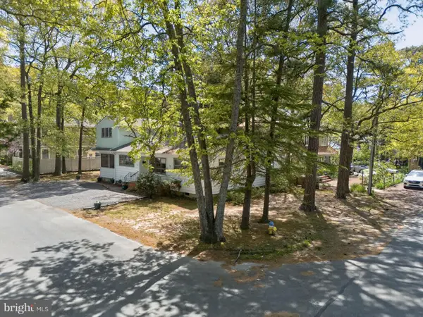 86 Henlopen Ave, REHOBOTH BEACH, DE 19971