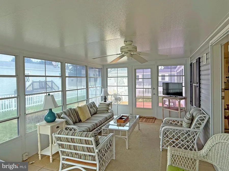 22 Sunnyfield Rd #e-13, Rehoboth Beach, DE 19971 - #2