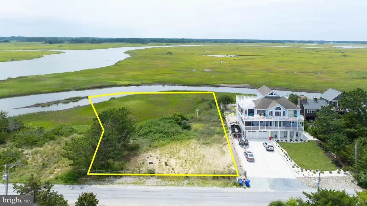 2851 S Bay Shore Dr, Milton, DE 19968 - #1