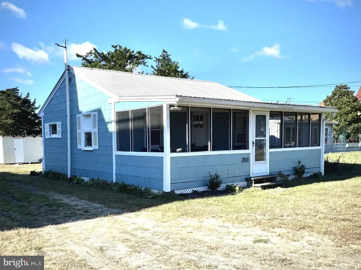 203 S Bay Shore Dr, Milton, DE 19968 - #1