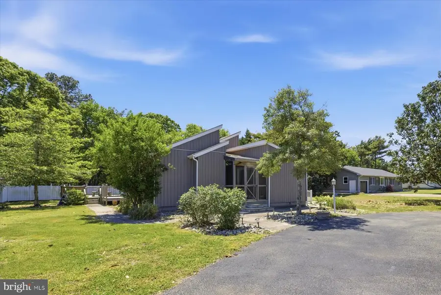 106 S Orlando Ave, Ocean View, DE 19970 - #3