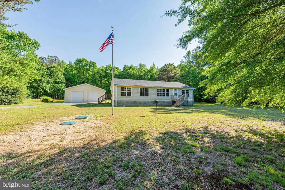 13194 Hunters Cove Rd, Greenwood, DE 19950 - #1