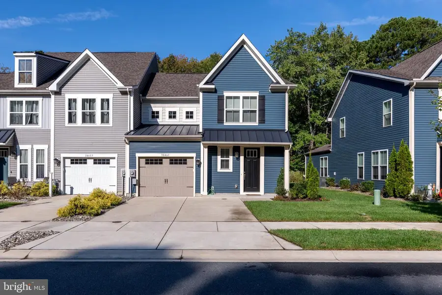 38461 Carroll Dr, Millville, DE 19967 - #2