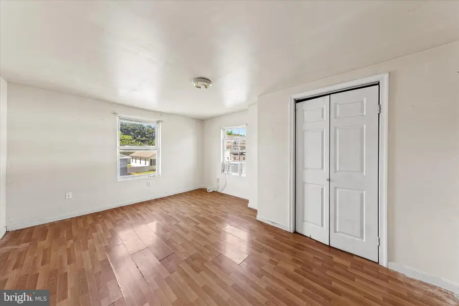 303 N Front St, Seaford, DE 19973 - #3