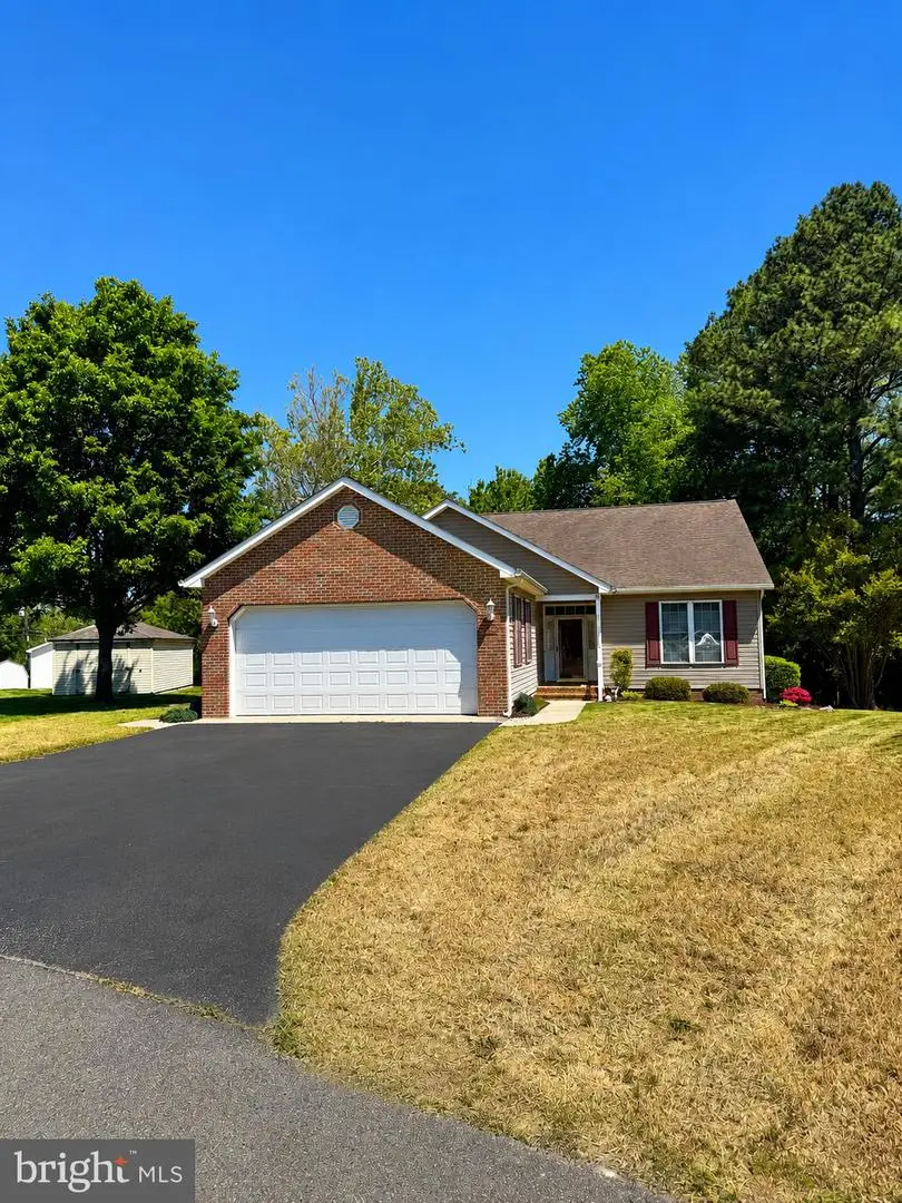 138 Meadow Dr, Seaford, DE 19973 - #1