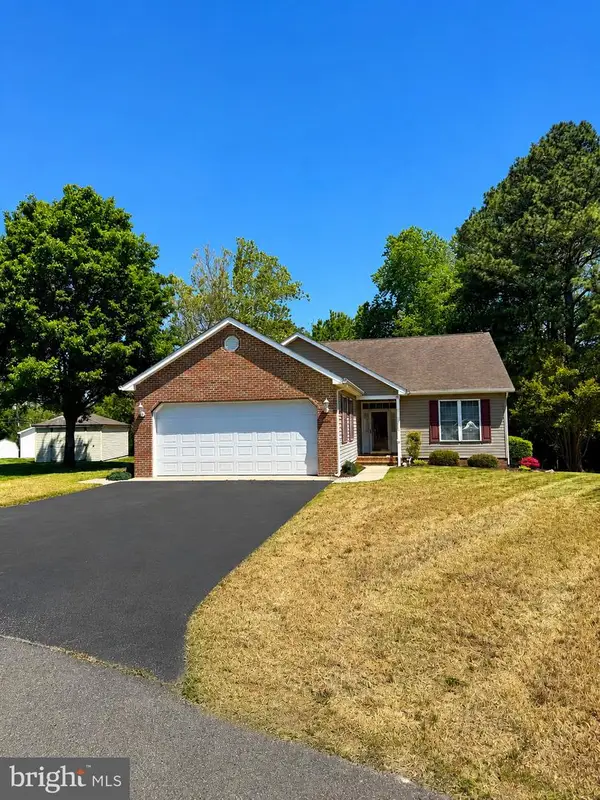 138 Meadow Dr, SEAFORD, DE 19973
