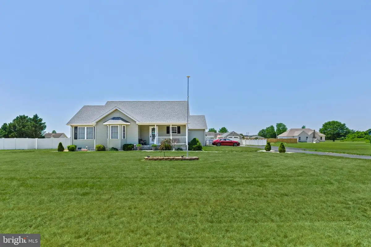 32732 Tussock Dr, Laurel, DE 19956 - #1