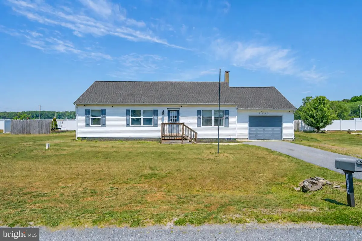 18363 Pin Oak St, Ellendale, DE 19941 - #1
