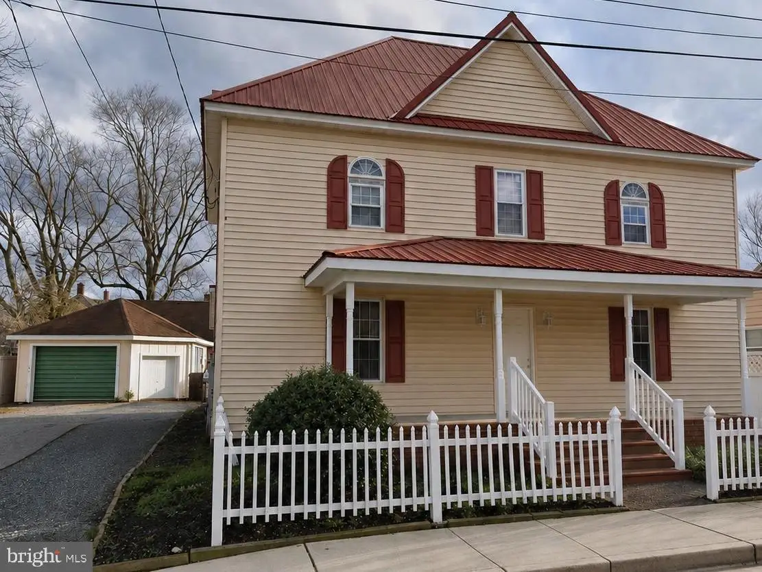 6 Delaware Ave, Delmar, DE 19940 - #1
