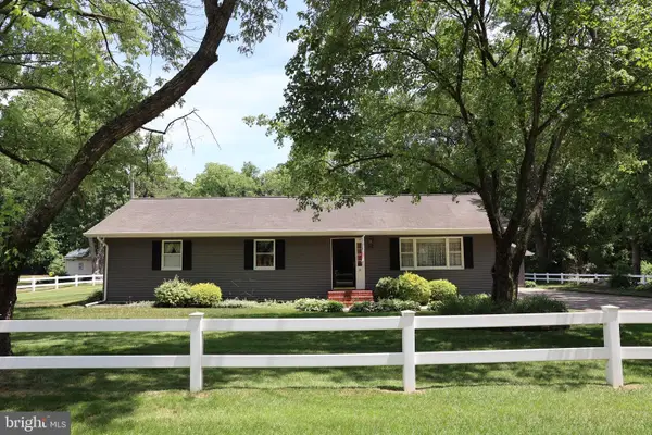 29429 Edgewood Ave, LAUREL, DE 19956