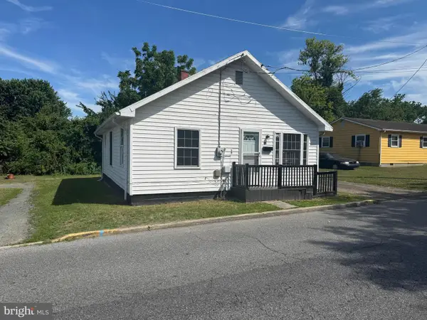 23 Chandler St, SEAFORD, DE 19973