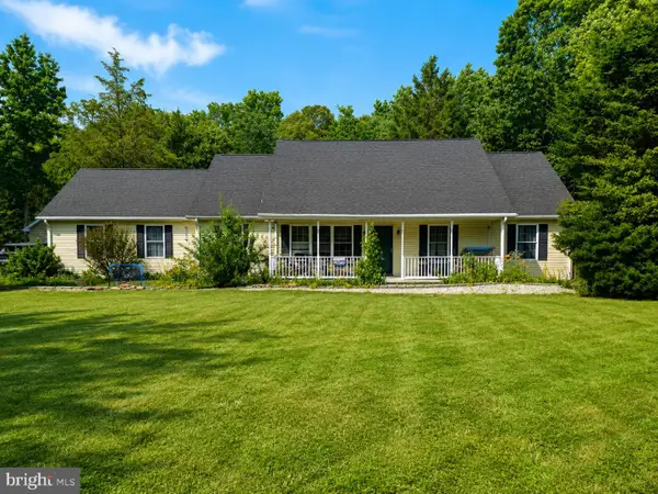33121 Forest Dr, LAUREL, DE 19956