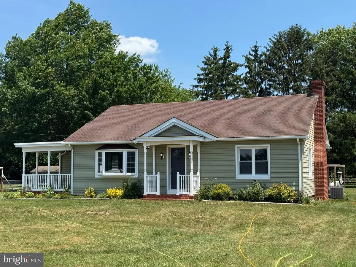 111 School Pl, Milford, DE 19963 - #1