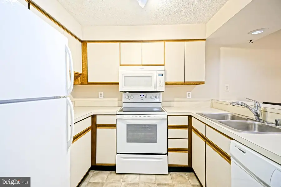36011 Condo Dr #a106, Rehoboth Beach, DE 19971 - #3