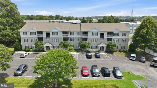 200 Pebble Dr #204, REHOBOTH BEACH, DE 19971