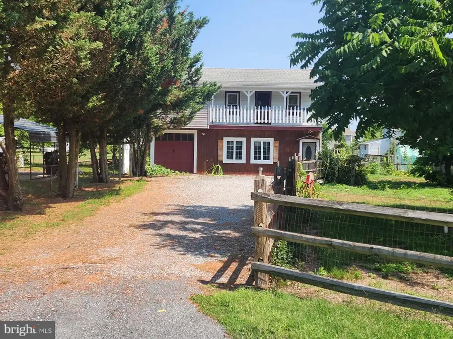 604 State St, Ellendale, DE 19941 - #2