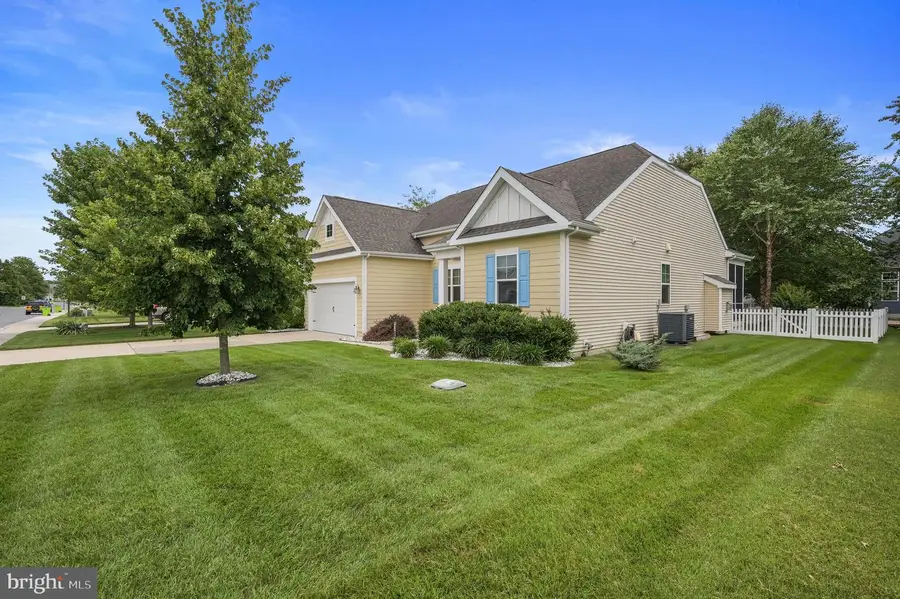 112 Pond Dr, Milton, DE 19968 - #2