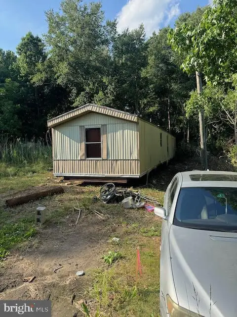 18581 Eddie Ln, ELLENDALE, DE 19941