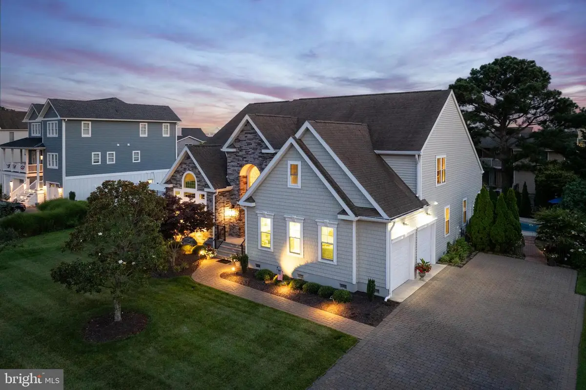 123 West Side Dr, Rehoboth Beach, DE 19971 - #1
