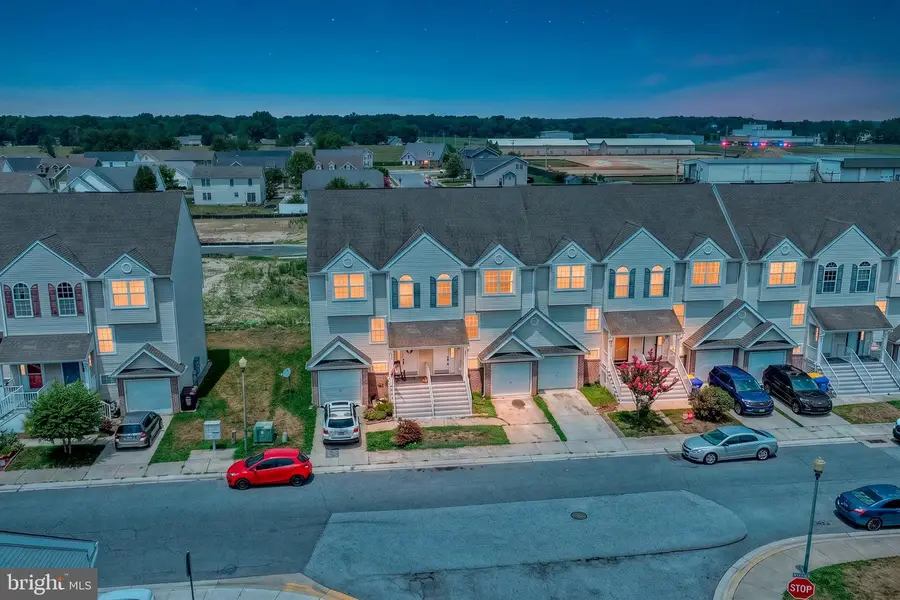 637 Rosemary Dr, Seaford, DE 19973 - #3