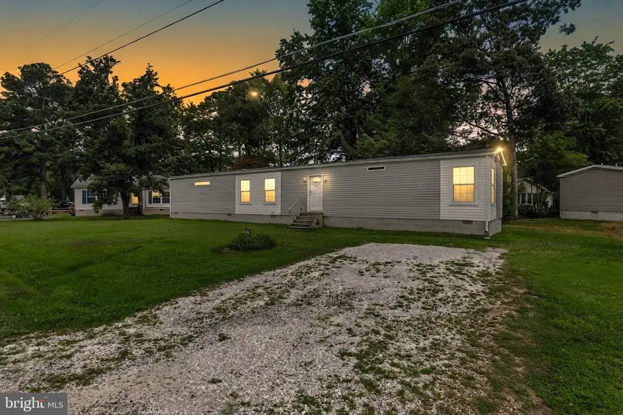 37211 Florida Dr, Frankford, DE 19945 - #3